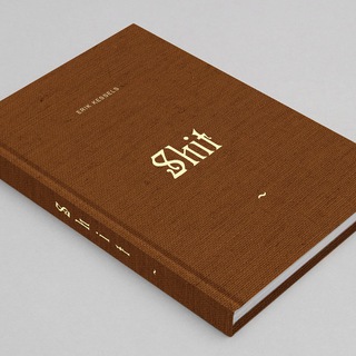 Логотип телеграм канала @ireadshitbooks — Shit books