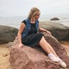 Логотип телеграм канала @izuchi_mir — Колы в журнал по акции