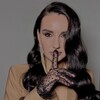 Логотип телеграм канала @julia_obinna — ЮЛЯ НАШЛА🛍️