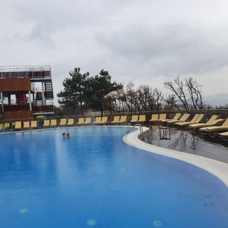 Логотип телеграм канала @kabardinca — Поиск гостиниц, квартир и жилья. ПОИСК. Где вы хотите отдохнуть?!