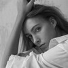 Логотип телеграм канала @kakgovoritjulie — Как говорит Джули