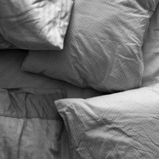 Логотип телеграм канала @kan1yuna — 𝐷𝐴𝑅𝐾.