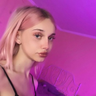 Логотип телеграм канала @kareyka_dashka — Корейка даша