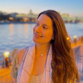 Логотип телеграм канала @karomanovapoet — karomanova.poet