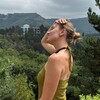 Логотип телеграм канала @katrinandflowers — Катя и цветы 🪴🍃🌱