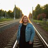 Логотип телеграм канала @katyastarspb — Дура, плыви!
