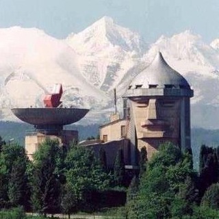 Логотип телеграм канала @kbrnalchik — КаБаРе Нальчик