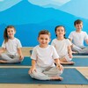 Логотип телеграм канала @kidsyogaland — Мама, я на йогу!