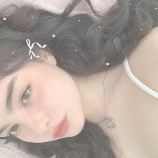 Логотип телеграм канала @kiissangel — ᰋ . 👼🏻 поцелỿй ангел𐐼