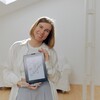 Логотип телеграм канала @kira_chairs — Кира на двух стульях