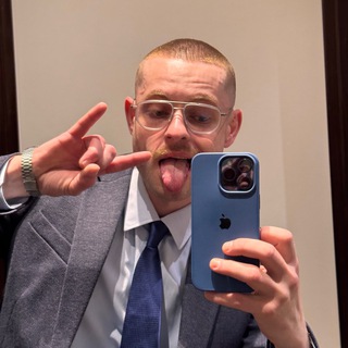 Логотип телеграм канала @kirill_nikolaevich_otvechaet — дневник плохого учителя