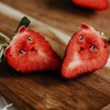 Логотип телеграм канала @kkiissell_klubnichni — кисель клубнични