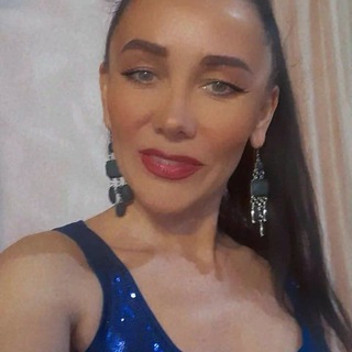 Логотип телеграм канала @knitting_elvira — ВЯЗАНИЕ С ЭЛЬВИРОЙ