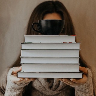 Логотип телеграм канала @knizhnaya_sreda — Книжная среда 📚