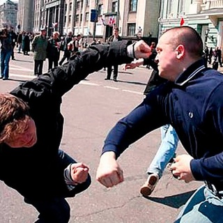 Логотип телеграм канала @knockout_fights — Драки, нокауты, забивы, трэш