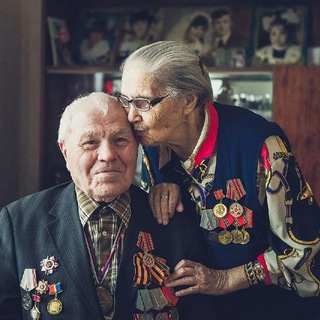 Логотип телеграм канала @kommunalka_veterana — Коммуналка ветерана