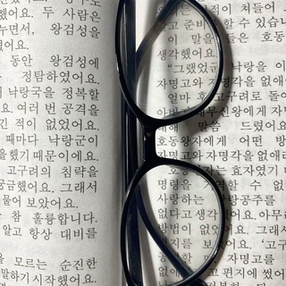 Logo of telegram channel koreanlanguagebooks_for_u — 🪄Korean Language Books📚 🇰🇷