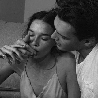 Логотип телеграм канала @kosmetolog_18am — 🖤ЧЁРНАЯ"любовь🔗