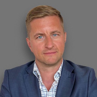 Логотип телеграм канала @krasavavnedvigimosti — Красава в недвижимости