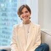 Логотип телеграм канала @kriukova_lawyer — Юрист дизайнеров интерьера Елена Крюкова