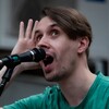 Логотип телеграм канала @krugleshka — КругЛёшка. Алексей Зуйков и всё воКруг 🙃