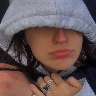 Логотип телеграм канала @ksuhenciy — kseniafromkenia