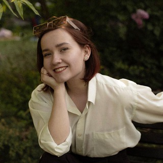 Логотип телеграм канала @kulishinaapps — Кулишина: UX/UI и приложения для инфобизнеса