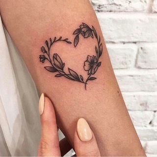 لوگوی کانال تلگرام l2810 — آلَخٌ ـفُوُقَ 💙🔗ء".