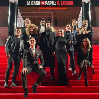 Логотип телеграм канала @lacasedepapellive — lacasedepapel.live