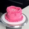Логотип телеграм канала @lambet_cake — Торт-сердце Ламбет открытый урок 8-9 февраля