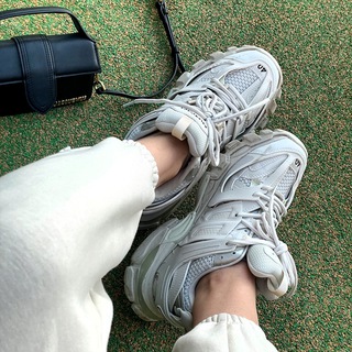 Логотип телеграм канала @lamurru — lamur