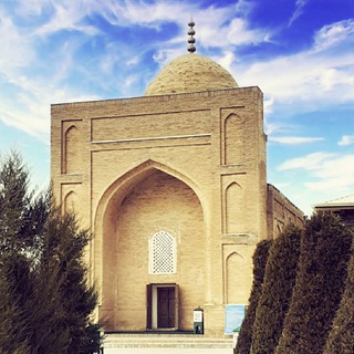 Telegram kanalining logotibi langar_ota — 𝑳𝒂𝒏𝒈𝒂𝒓 𝒐𝒕𝒂 𝒛𝒊𝒚𝒐𝒓𝒂𝒕𝒈𝒐𝒉𝒊 (kanal)اللهُ أكبر.