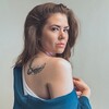 Логотип телеграм канала @larionovaandsnitch — Ларионова, снитч и 78 карт ✨