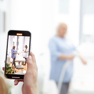 Логотип телеграм канала @laser_profi — Курс тренер лазерной эпиляции. Старт 14.02!