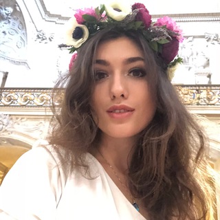Логотип телеграм канала @lavendergirlbythesea — лавандовая девочка