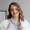 Логотип телеграм канала @lazor_alexandra — О карьере для юристов | Александра Лазор