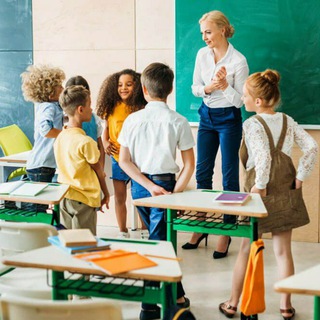 Telegram channel Learning english logo