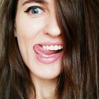 Логотип телеграм канала @leeklera — @le_eklera