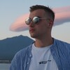 Логотип телеграм канала @leootkryvaetmir — Лёня открывает Мир ✌️