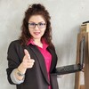 Логотип телеграм канала @lera_govori — ВАЛЕРИЯ ЗАЙЦЕВА | ПРО УВЕРЕННЫЕ ПРОДАЖИ 🚀