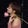 Логотип телеграм канала @leravkontakte — Чувствую, Лера.