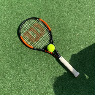 Логотип телеграм канала @letennis — Le Tennis