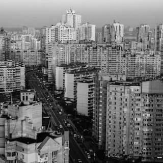 Логотип телеграм -каналу levii_bereg_kyiv — Лівий Берег Києва