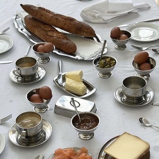 Логотип телеграм канала @lia_vintagistka — Винтажистка
