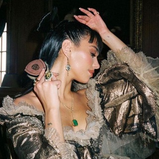 Логотип телеграм канала @lihaya_barynya — Очень Полезный Бот