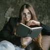Логотип телеграм канала @likaablog — перелистывая страницы