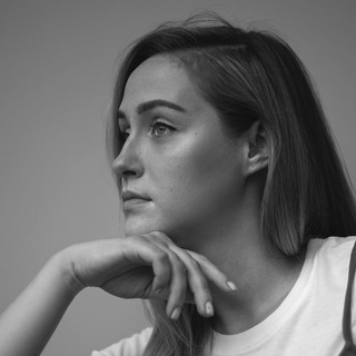 Логотип телеграм канала @likewhatenglish — likewhat.english