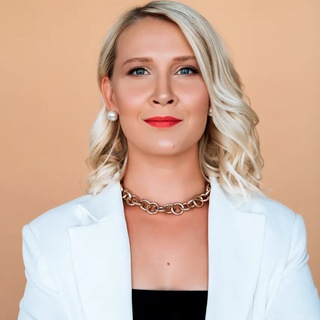 Логотип телеграм канала @lilianavarrete — Лилия Наваррете- Бизнес Коуч из 🇺🇸