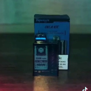 Логотип телеграм канала @liquidluki — Vape Жидкие но Великие Луки