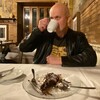 Логотип телеграм канала @literature_pie — Литературный пирог I Евгений Топчиев